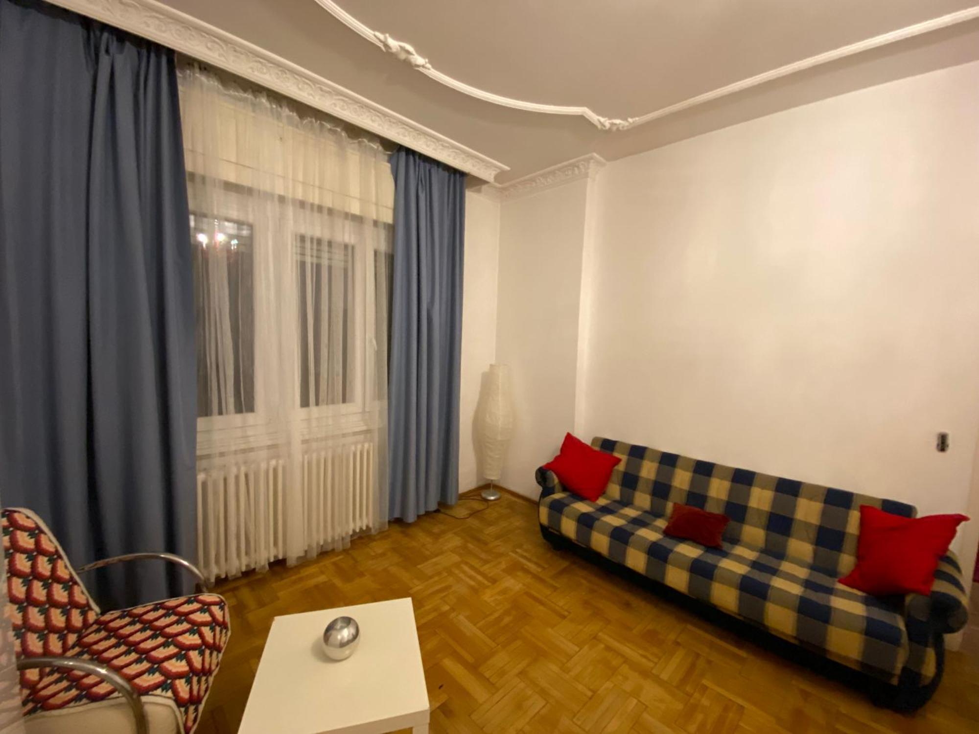 Apartment With Balcony And Ac Next To Danube Будапеща Екстериор снимка